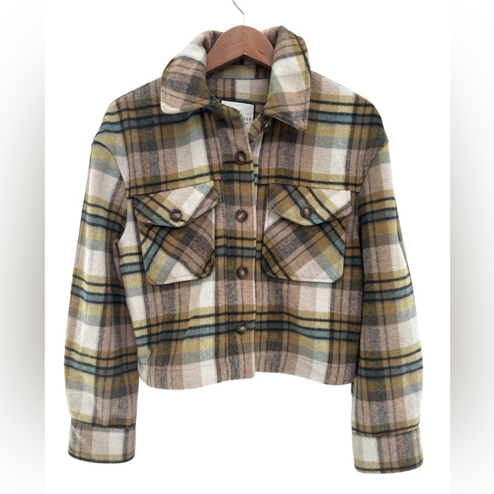 Bagatelle Womens Plaid Fleece Cropped Button Down Jacket Shacket Green Tan
